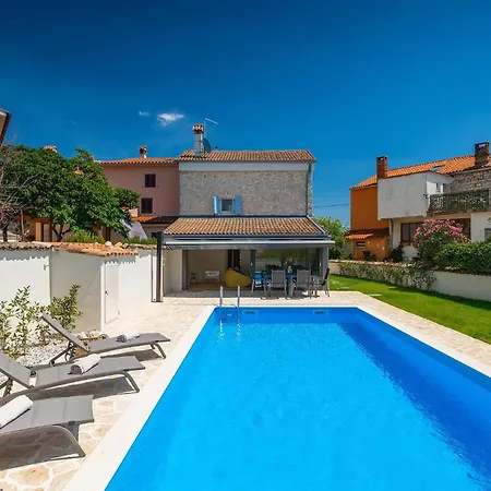 Casa Lampadina *